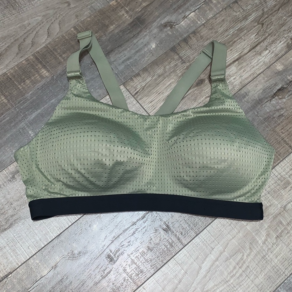 Victoria’s Secret Sport Bra